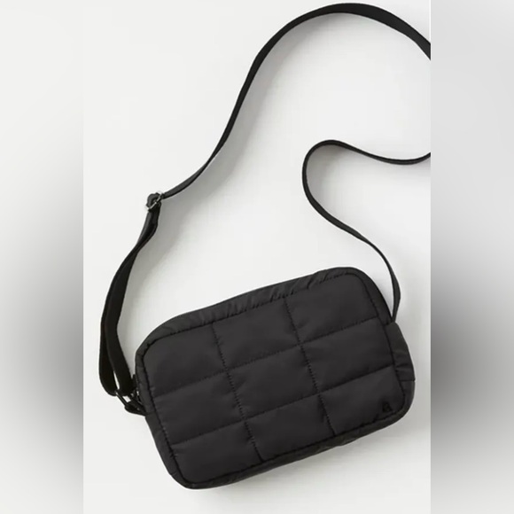 Loft Lou & Grey Quilted Crossbody Bag - Picture 6 of 6